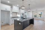 1506 Lookout Lane - Photo 3