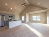 800 Valley Oaks Lane - Photo 14