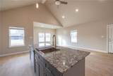 800 Valley Oaks Lane - Photo 15