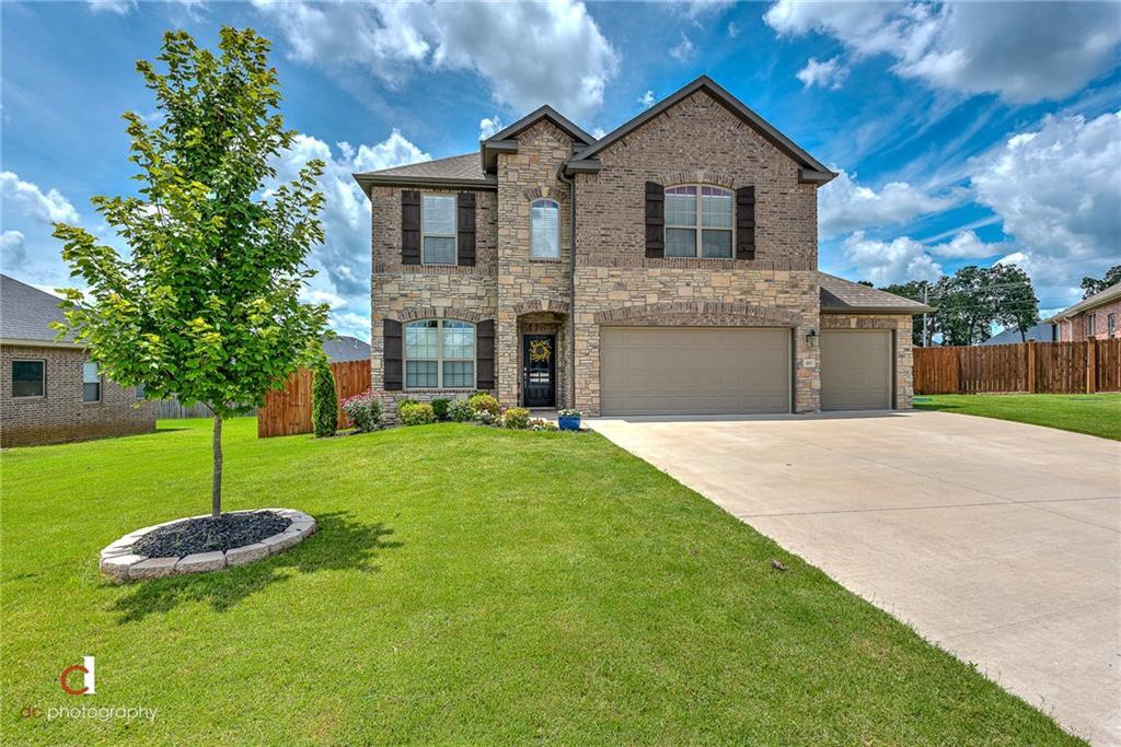 403 Orchard Cir - Photo 1