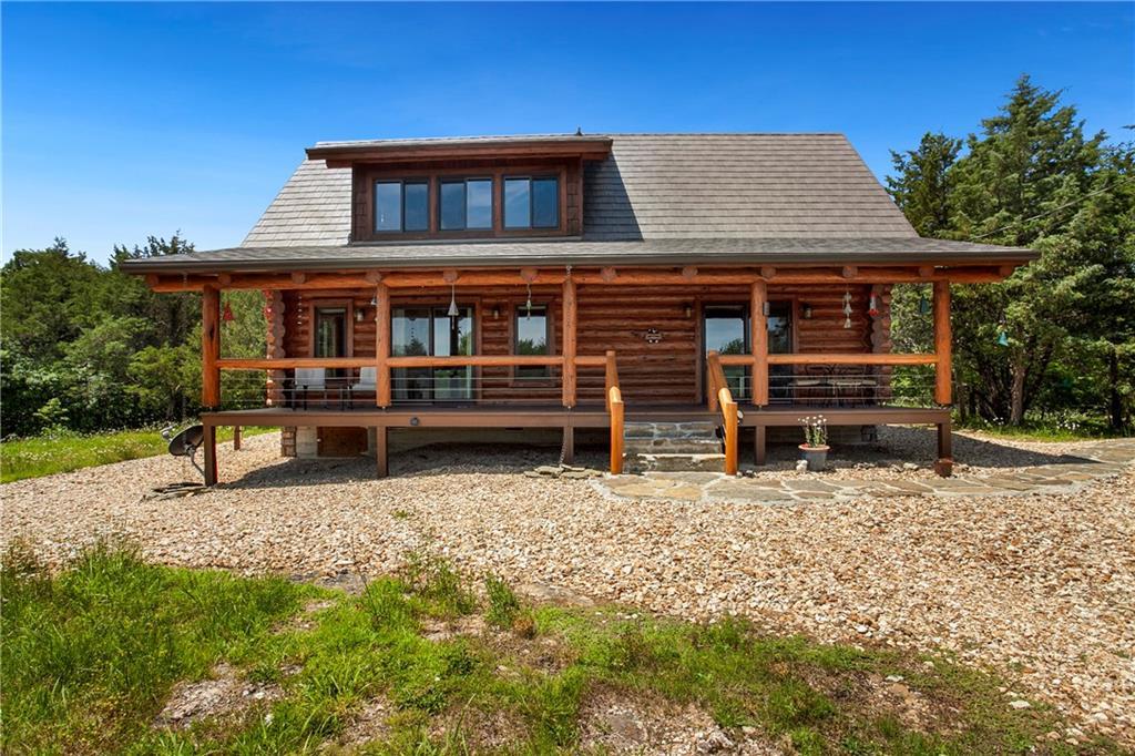 5760 Turner - Photo 1
