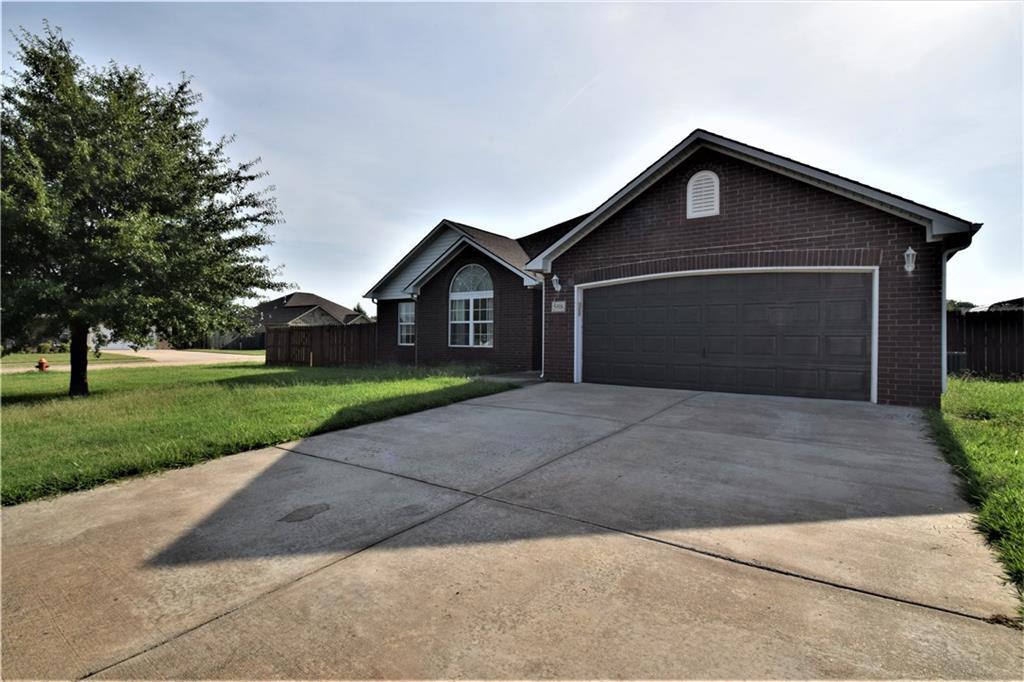 508 Willow St - Photo 1