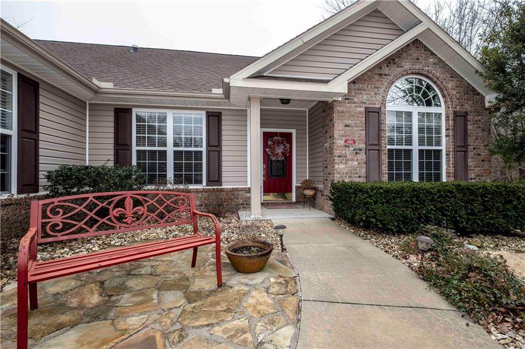 109 Rountree Drive - Photo 1