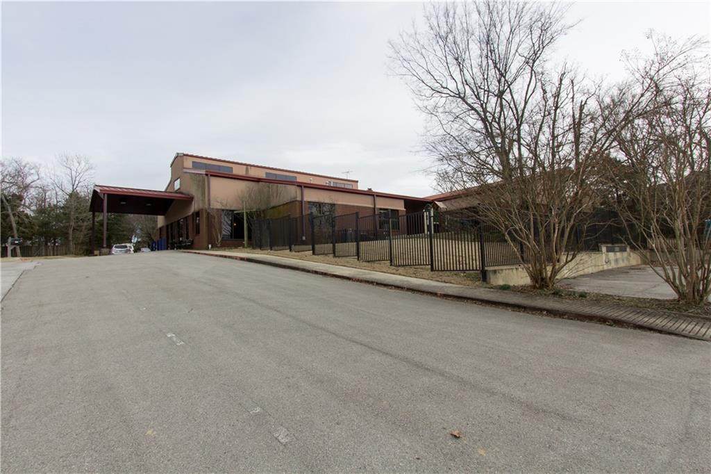 2828 Crossover Road - Photo 1