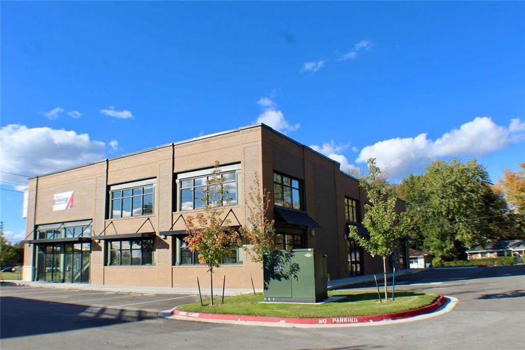 1335 S Main St - Photo 1
