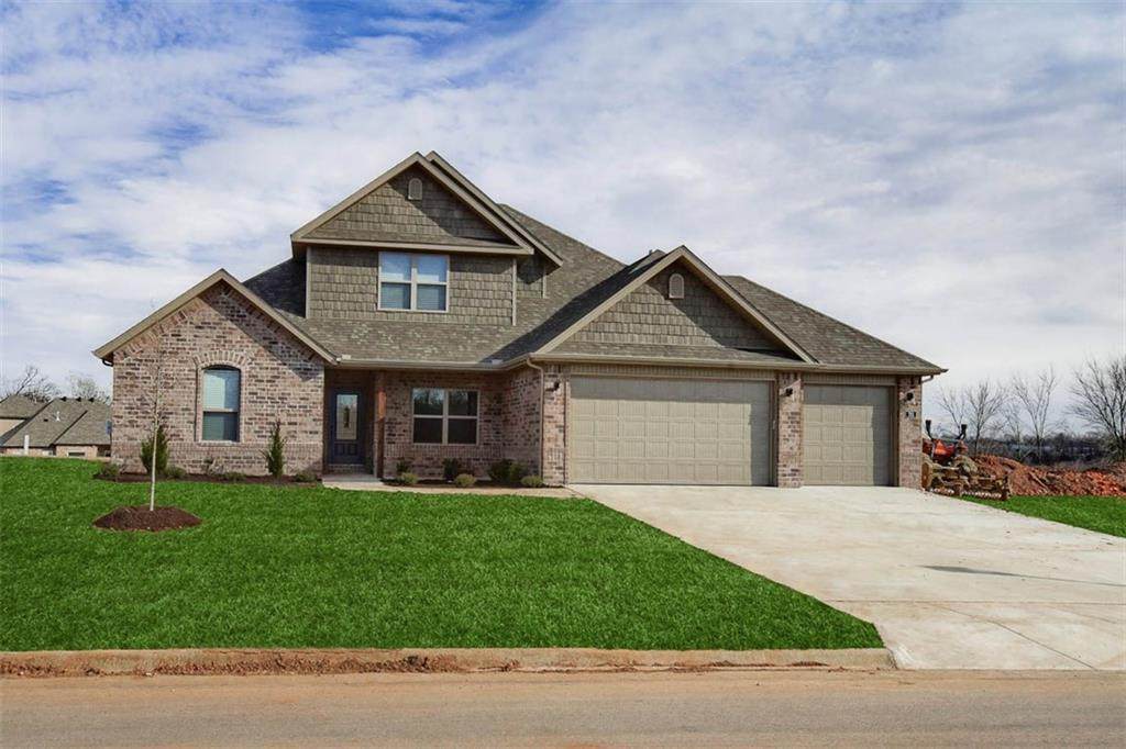 1311 Elizabeth Loop - Photo 1 1311 Elizabeth Loop - Photo 1