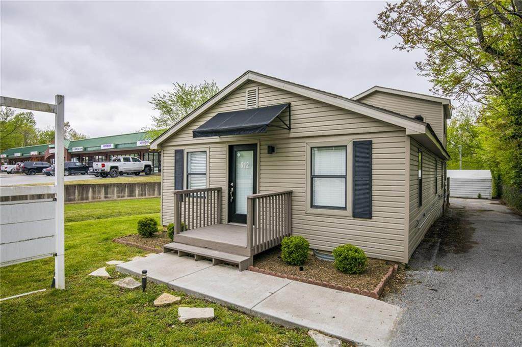 912 Central Avenue - Photo 1