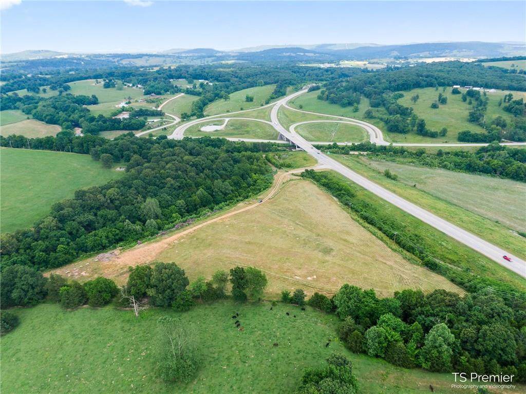 Hwy 412 - Photo 1