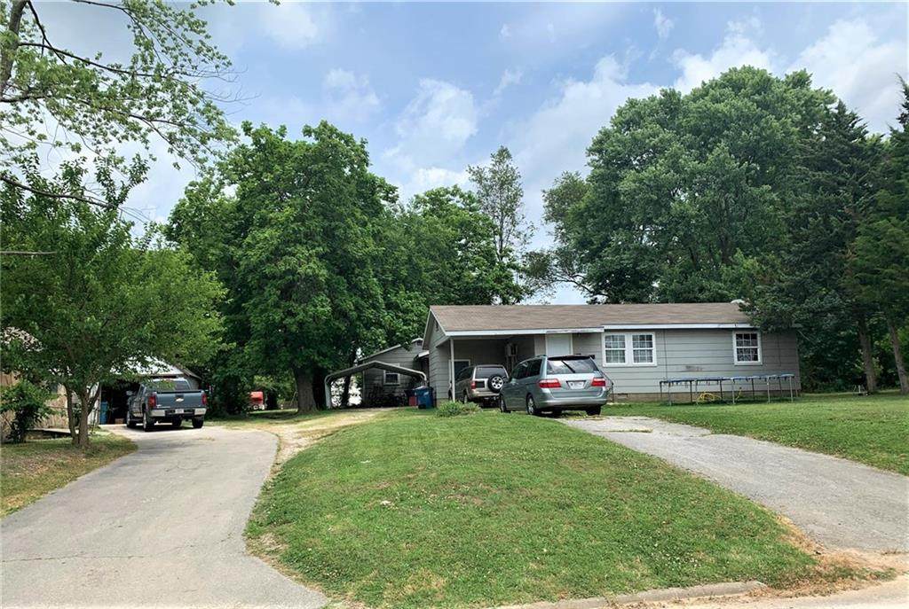 823 & 825 5th Street - Photo 1