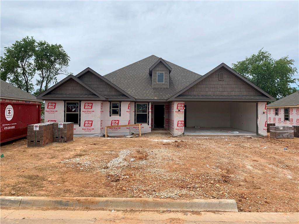 937 Estes Drive - Photo 1