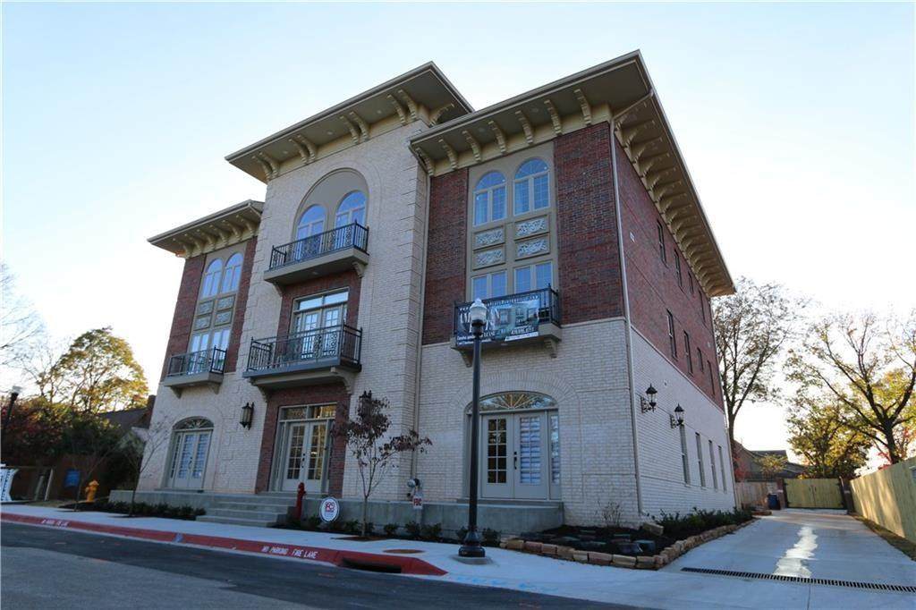 212 A Street - Photo 1