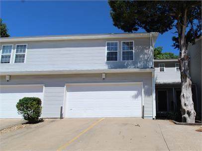 1004 Molly Court - Photo 1