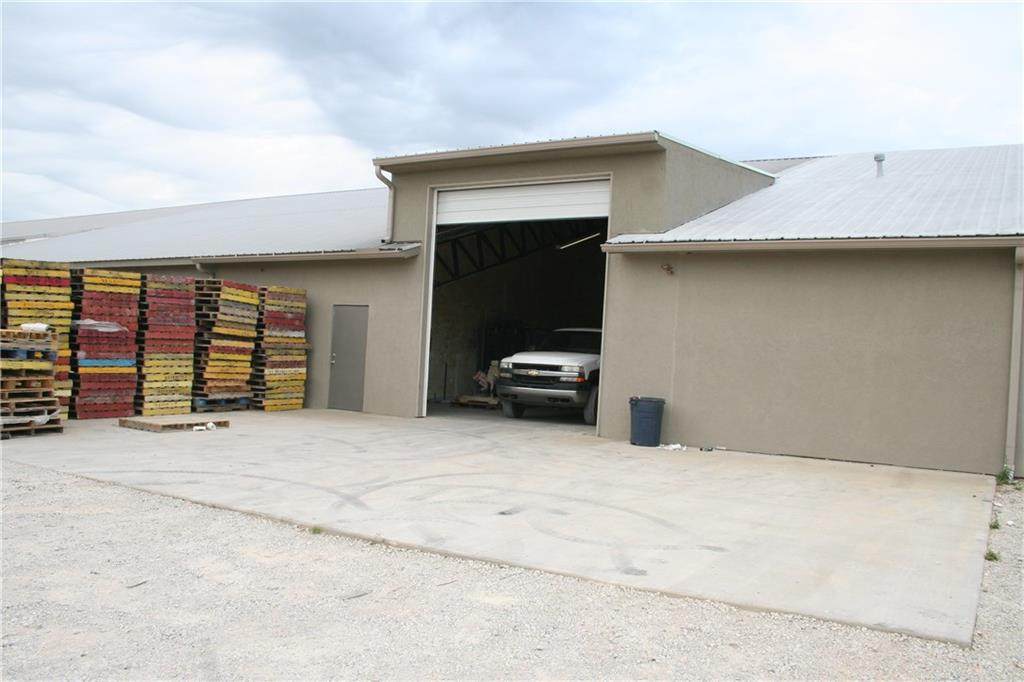 11794 Hwy 264 - Photo 1