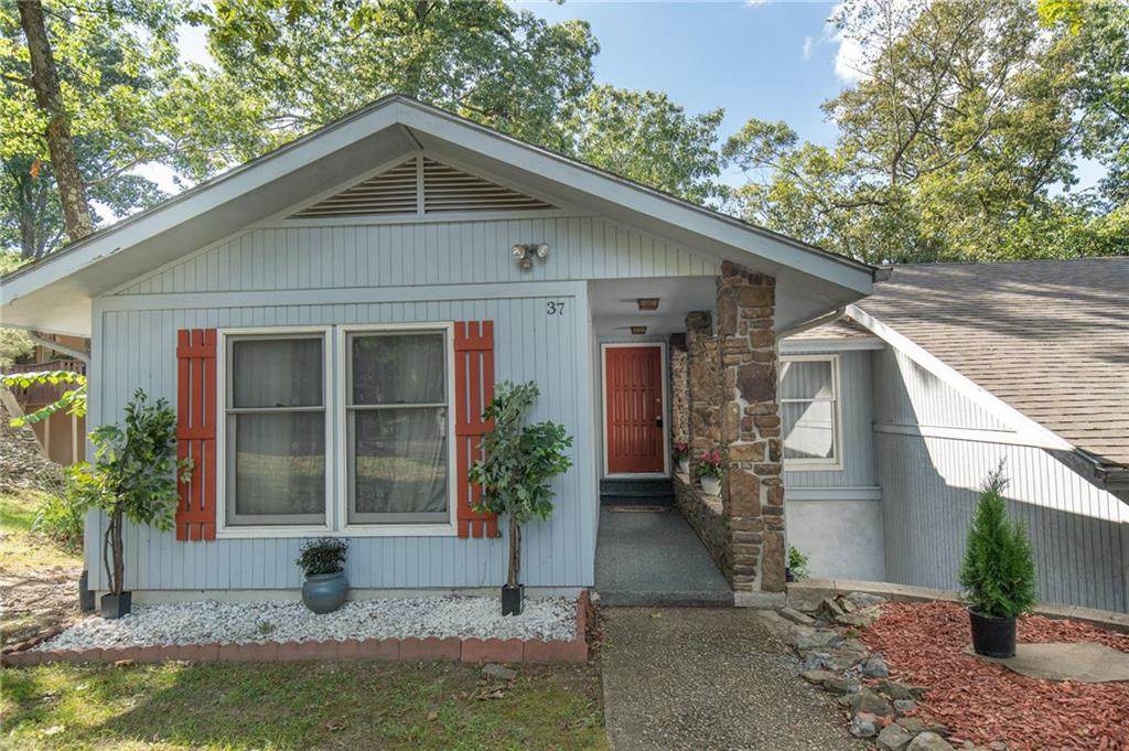37 Dogwood Drive - Photo 1