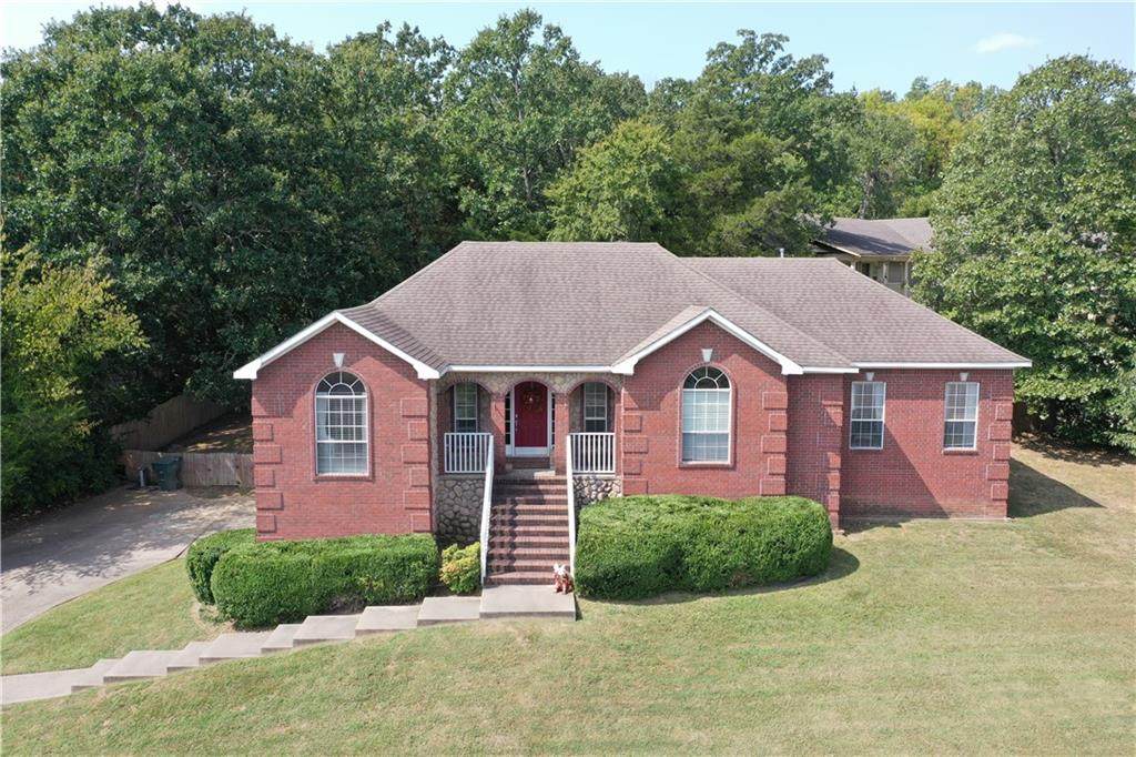 3141 Warwick Drive - Photo 1