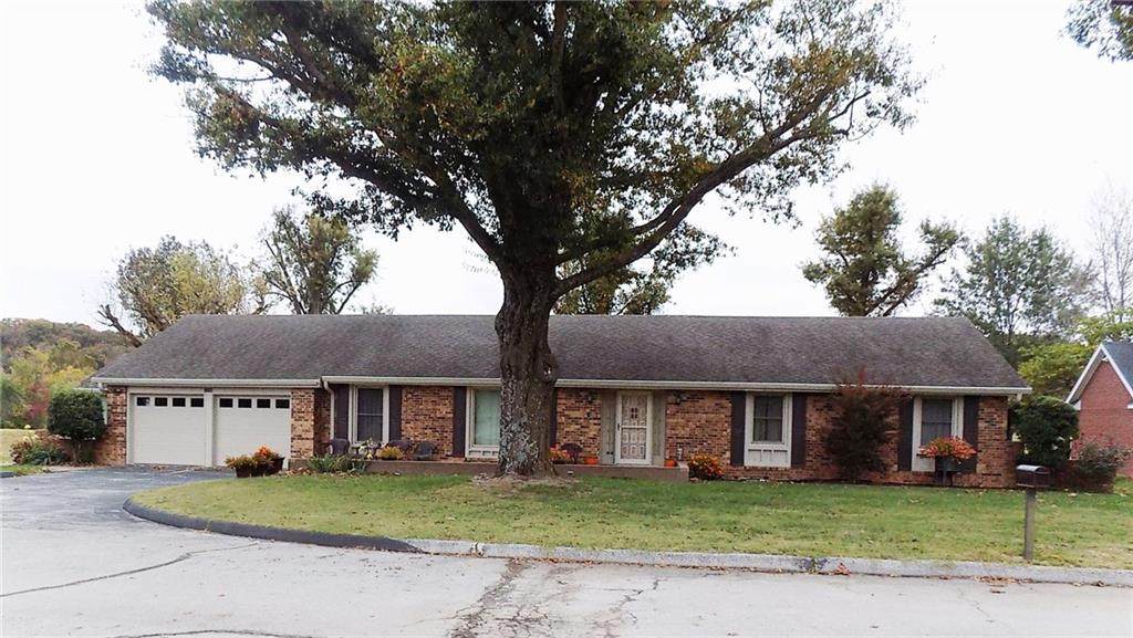 13745 St Andrews Drive - Photo 1