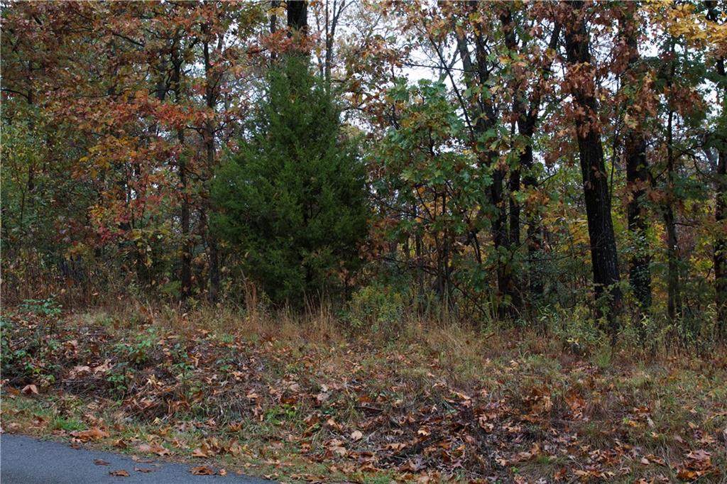 Eaton Circle - Photo 1