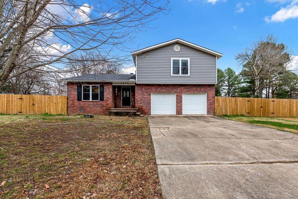 2895 Briarwood Street - Photo 1
