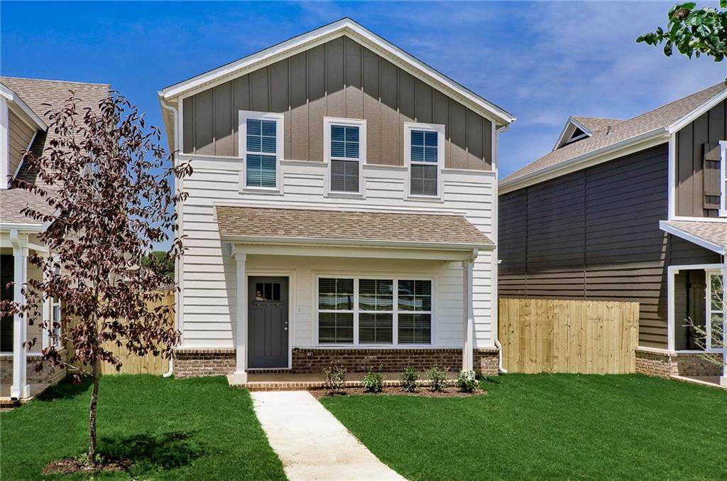 207 Carrington Avenue - Photo 1