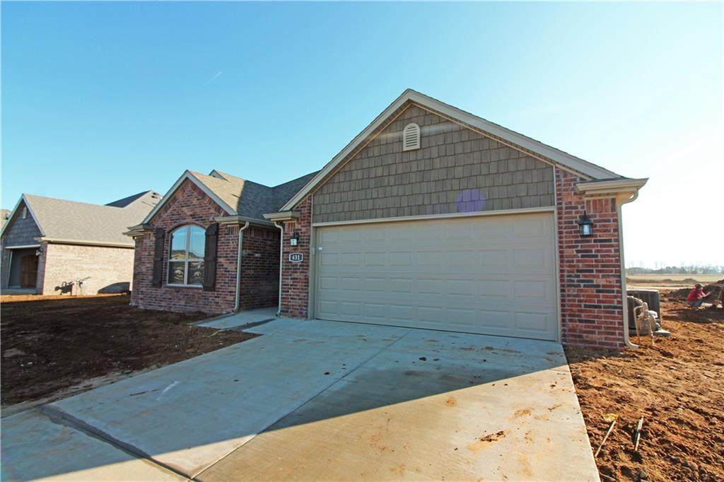 631 Holly Street - Photo 1