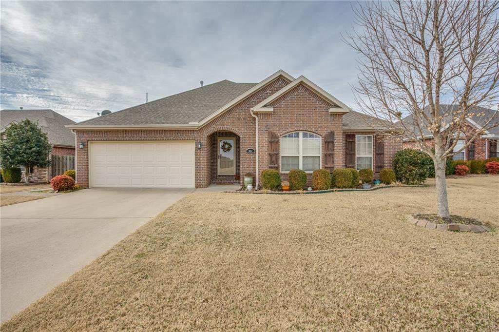 604 Sw Keystone Street - Photo 1