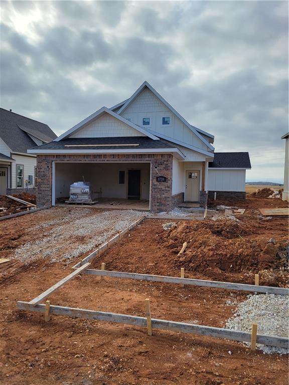 1720 Broadway Place - Photo 1