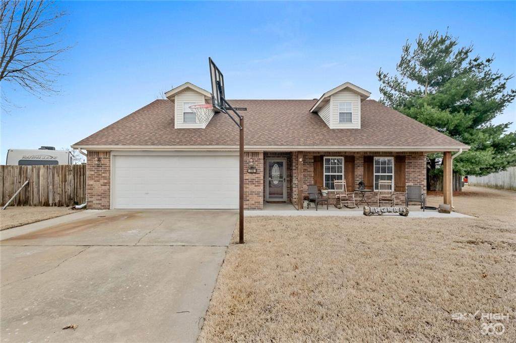2380 Barnes Circle - Photo 1