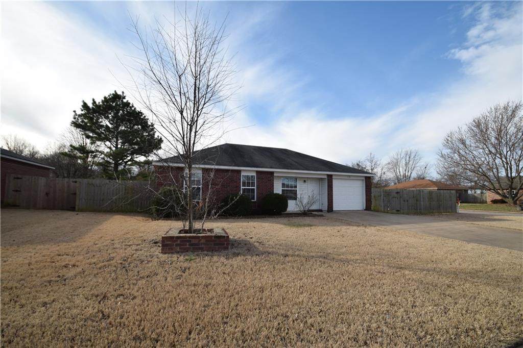 13 Burnett Circle - Photo 1