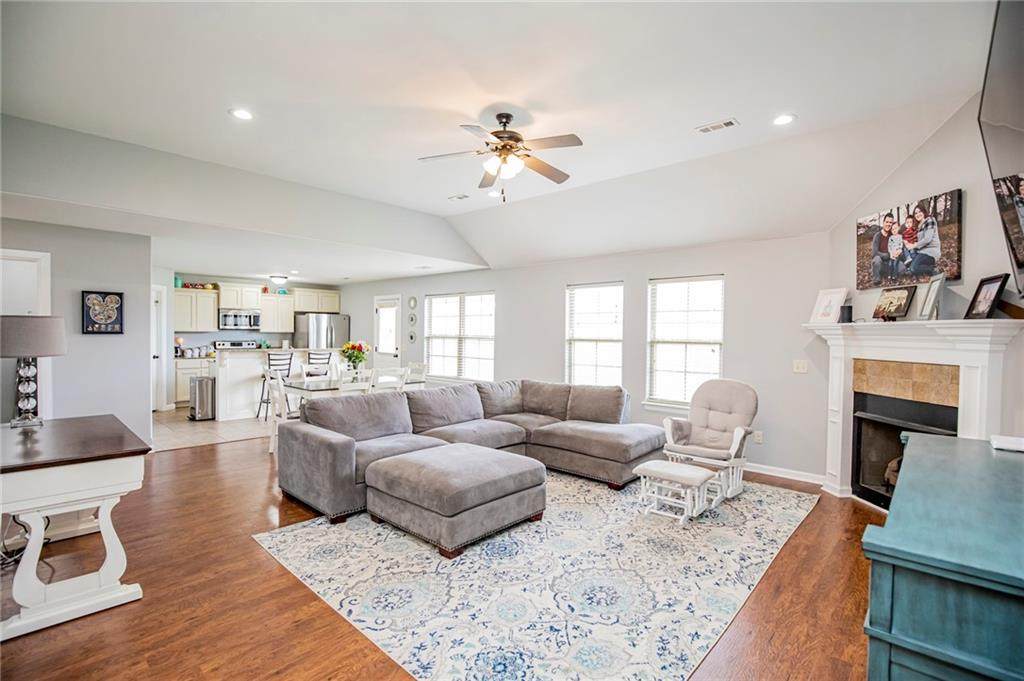 460 Capri Street - Photo 1