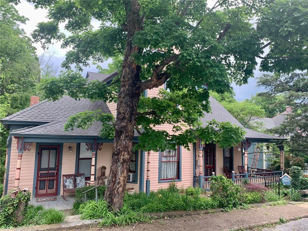 11 Singleton Street - Photo 1