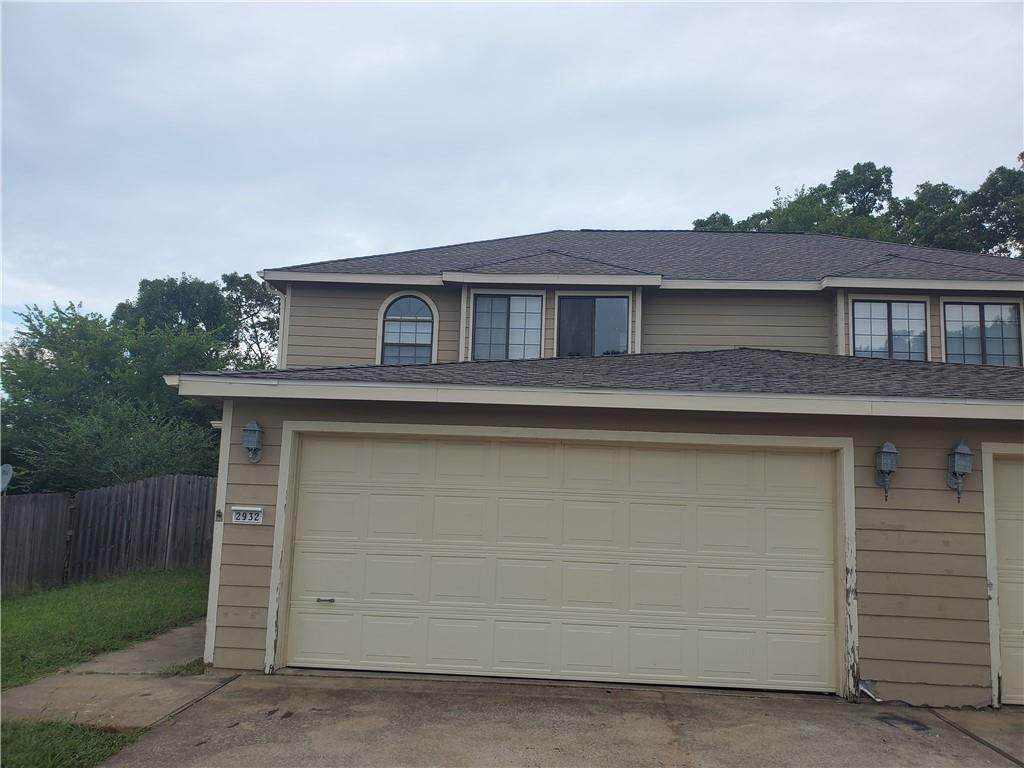 2932 Sterling Court - Photo 1