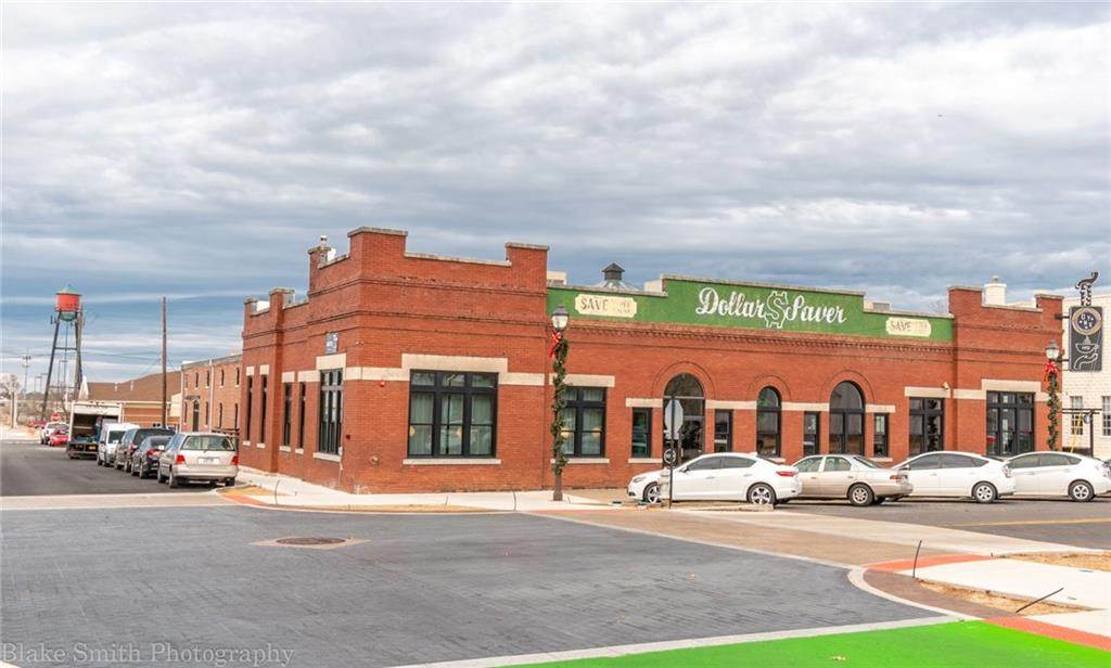 101 Walnut Street - Photo 1