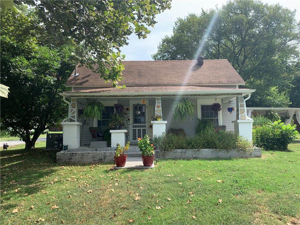 502 2nd Avenue - Photo 1