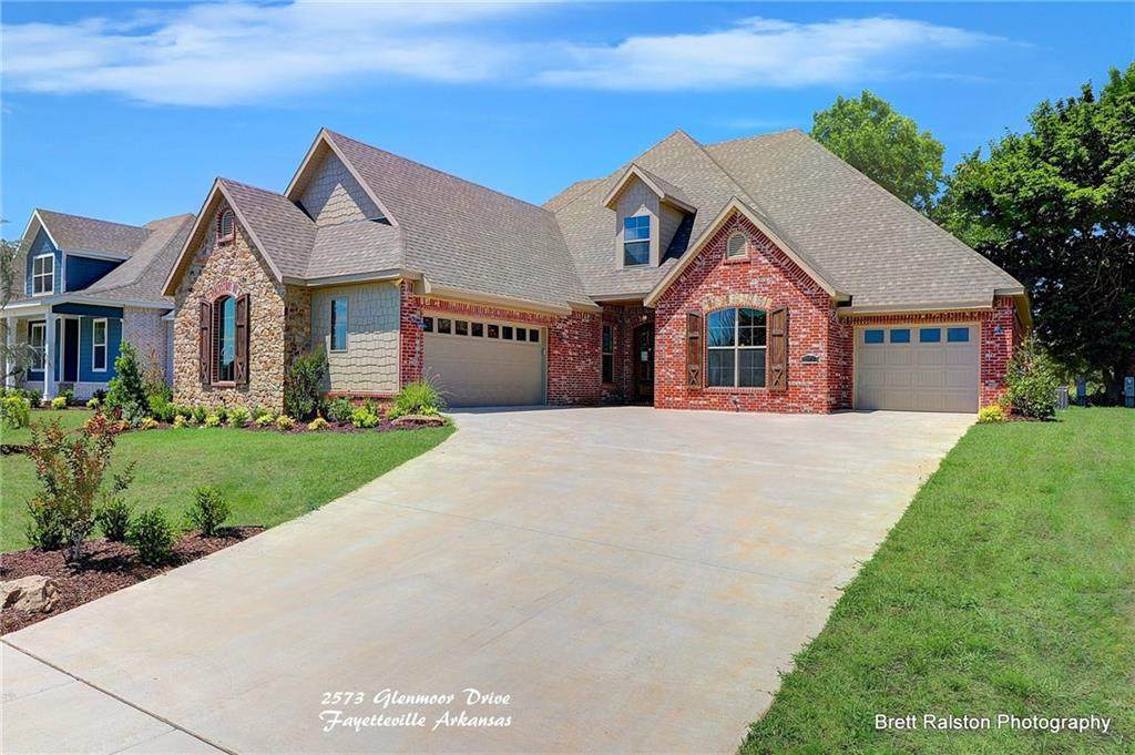 2573 Glenmoor Drive - Photo 1