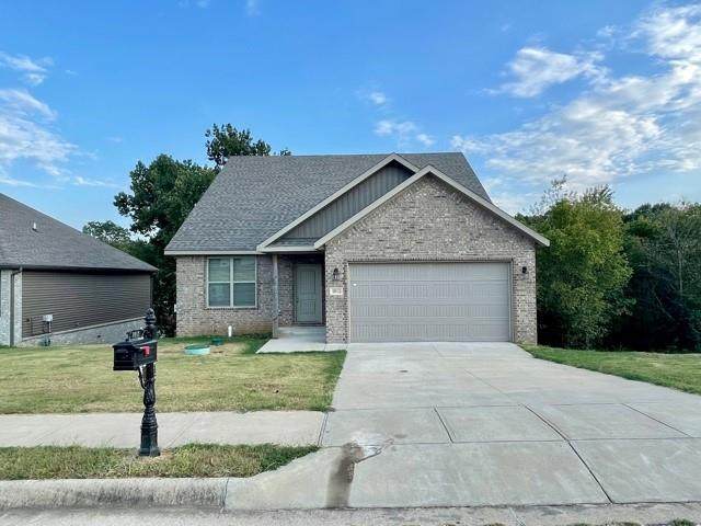 1012 Glass Street - Photo 1