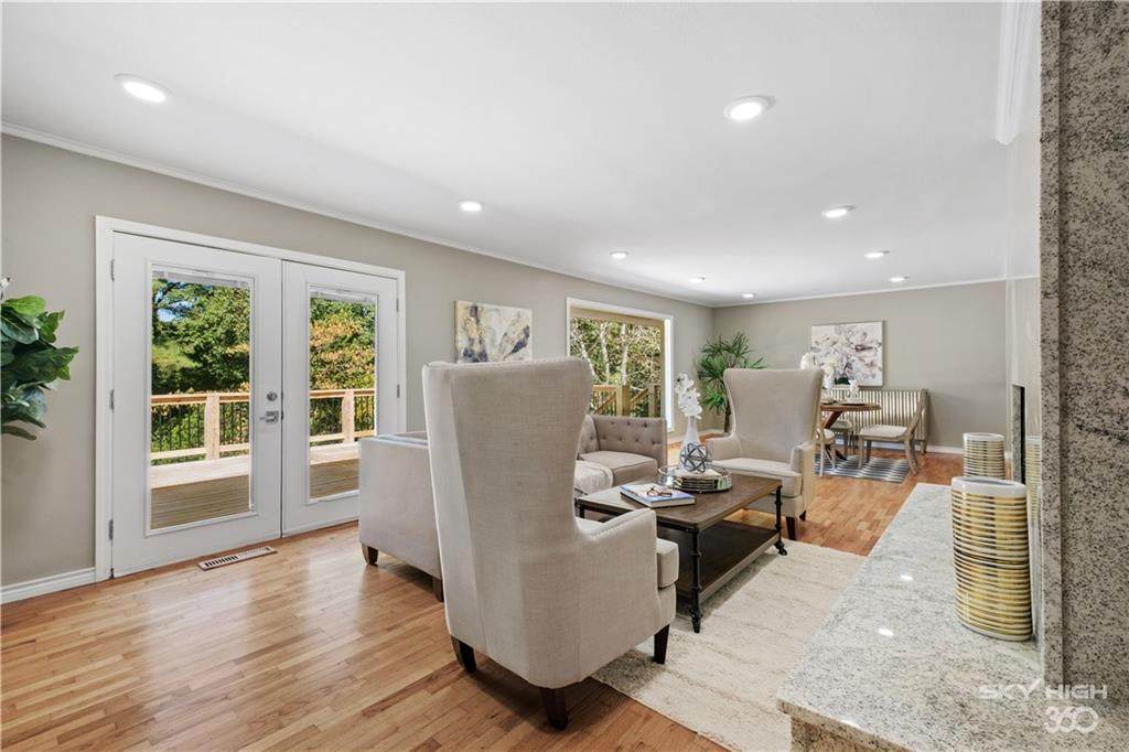 132 Sycamore Street - Photo 1
