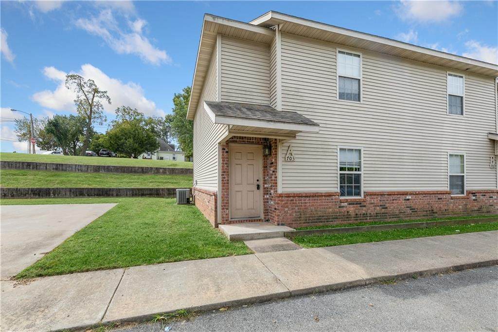 703 Garland Street - Photo 1