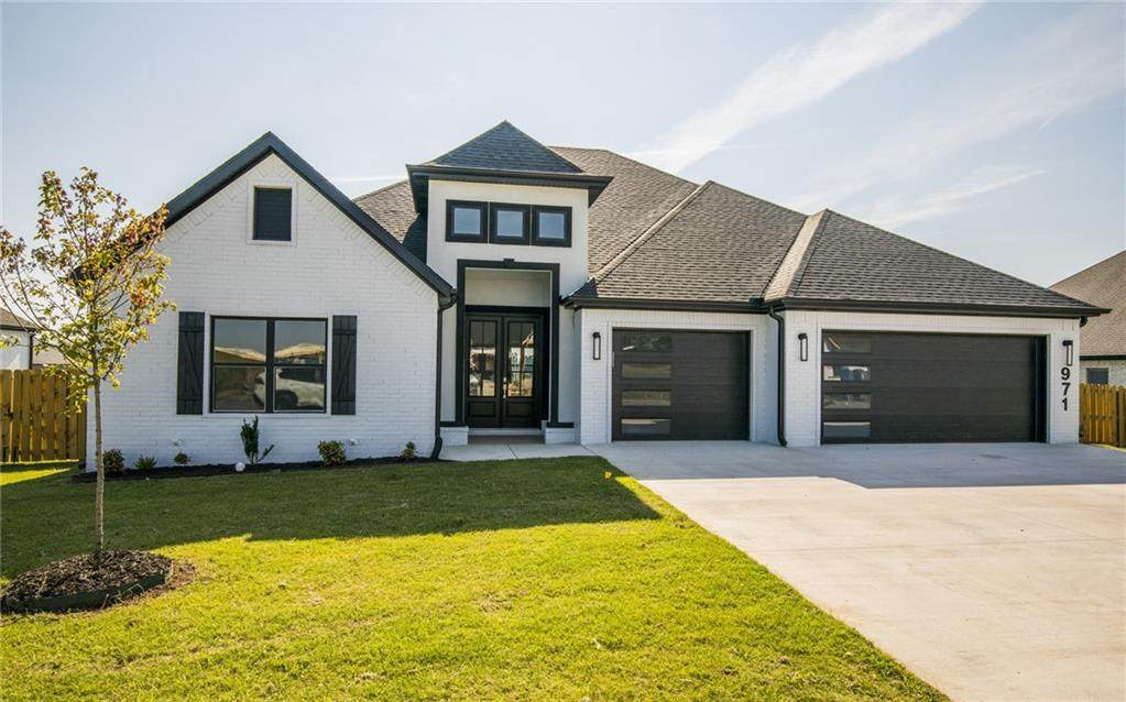 1550 Bristol Lane - Photo 1