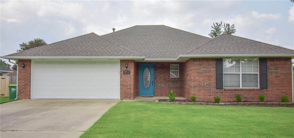 102 Cypress Street - Photo 1