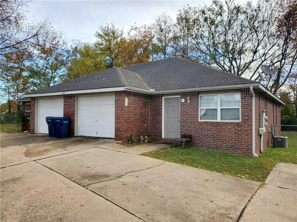 603 Paige Place - Photo 1