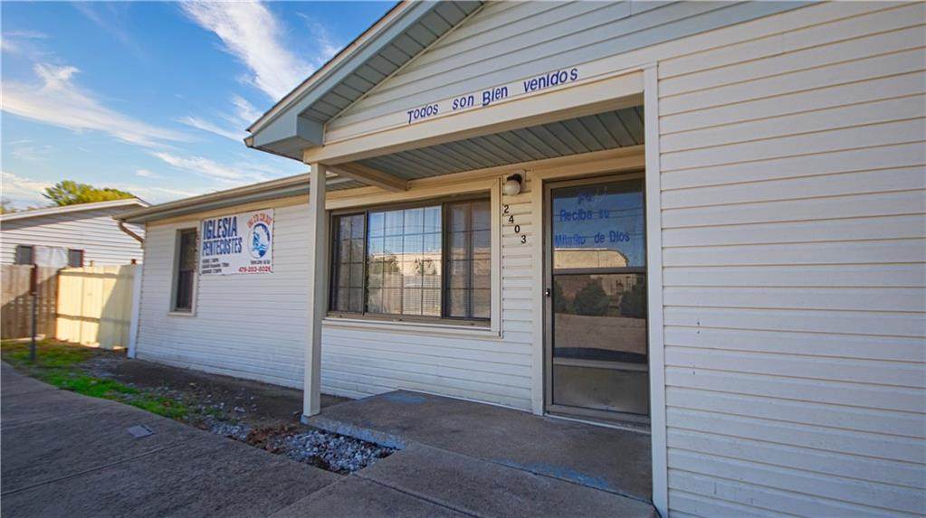 2403 Emma Avenue - Photo 1