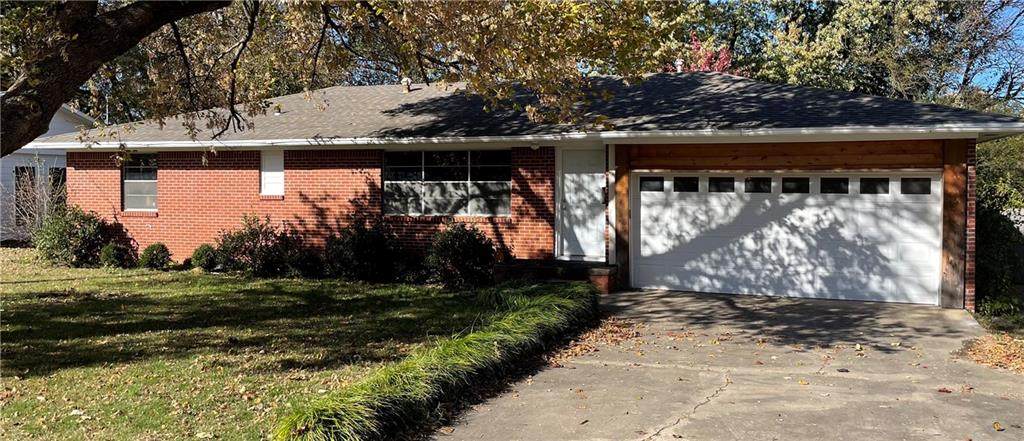 804 11 Street - Photo 1