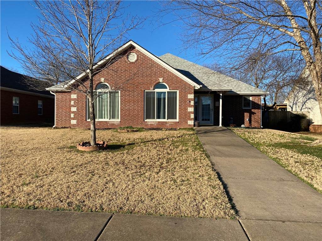 3106 Orchard Way - Photo 1