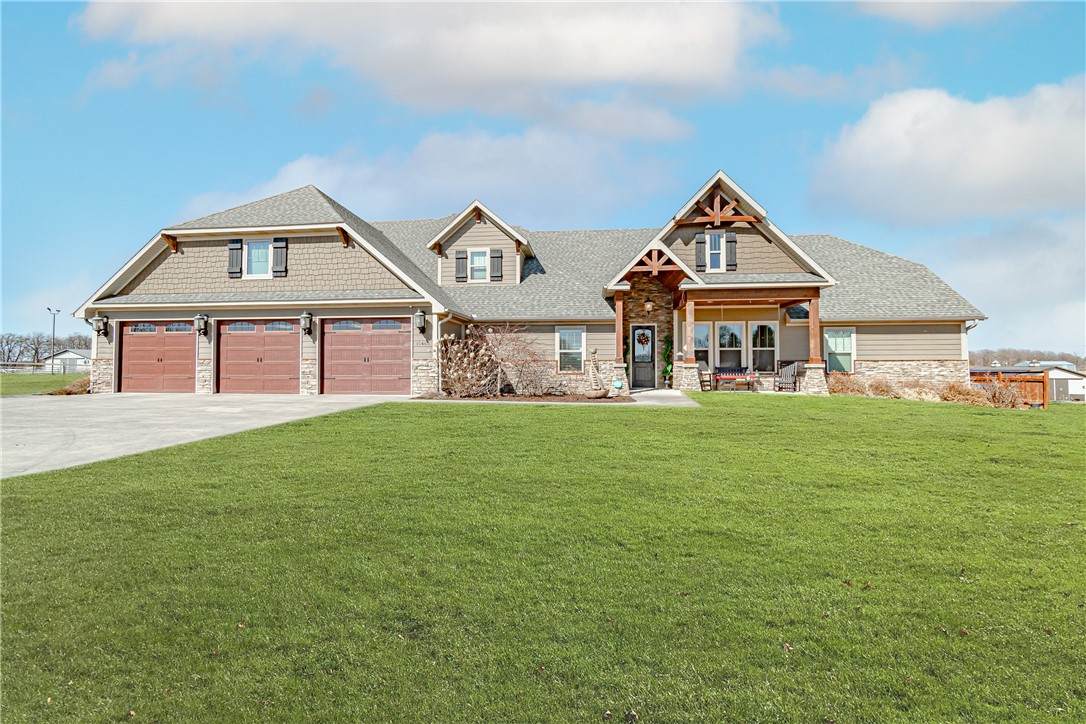 15468 Vaughn Road - Photo 1