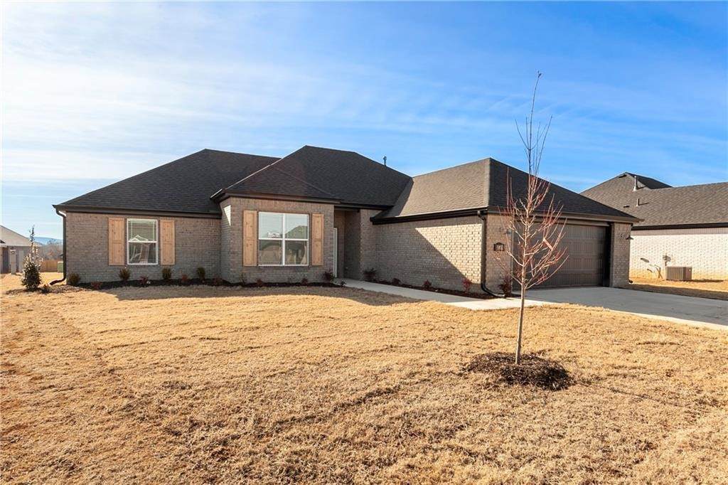5831 Mecklin Street - Photo 1