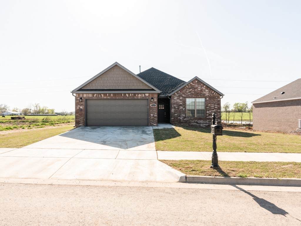 430 Linda Lane - Photo 1