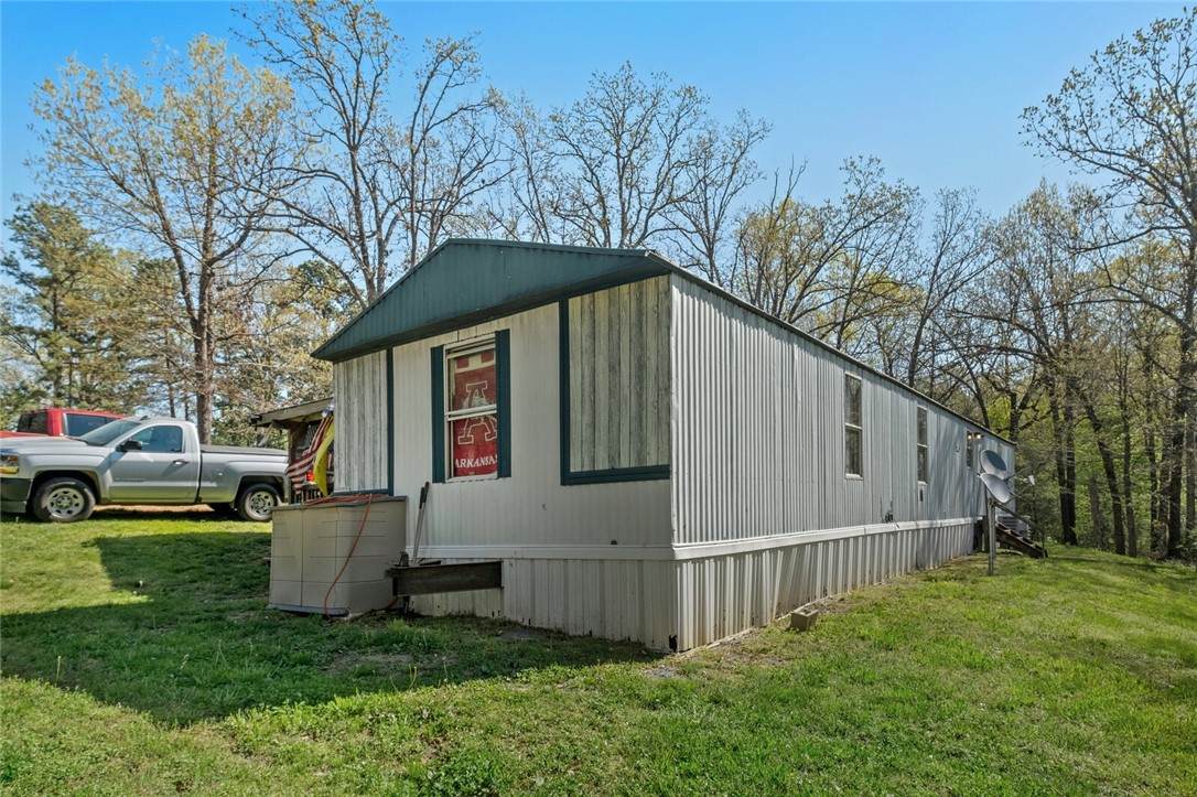 21793 Rock Road - Photo 1