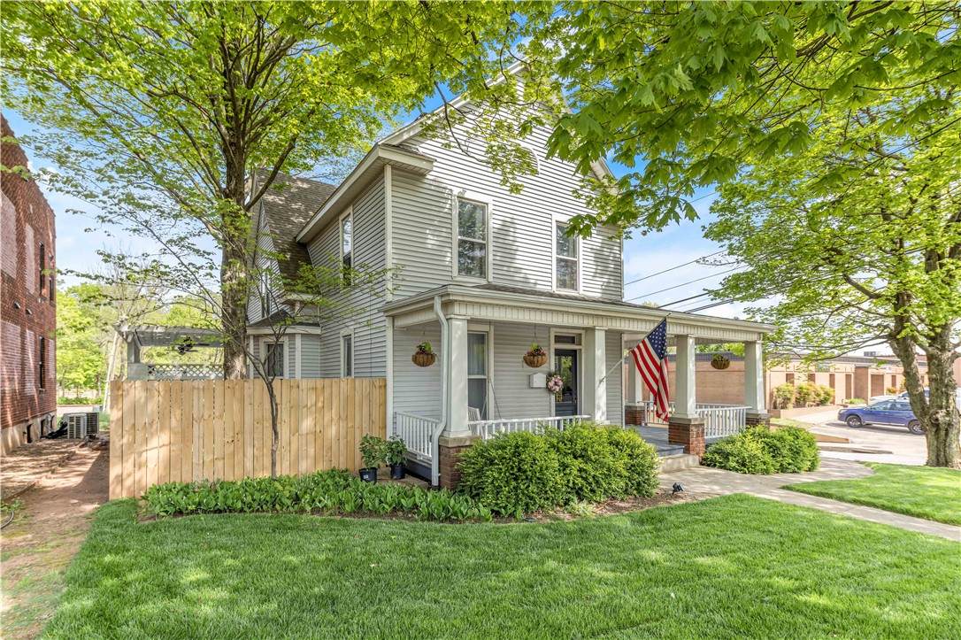 206 College Avenue - Photo 1