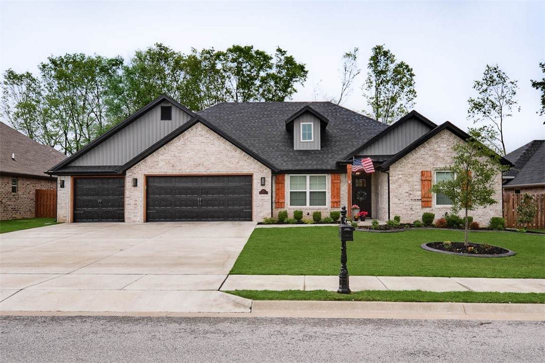 1121 Stoneybrook Lane - Photo 1