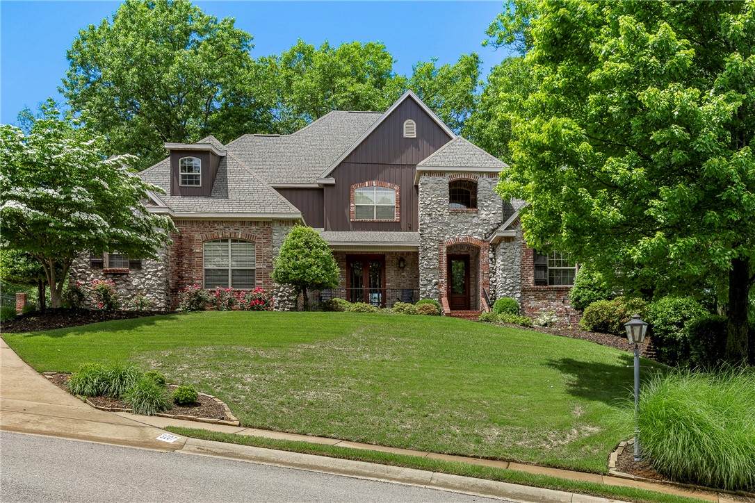3207 Avignon Way - Photo 1